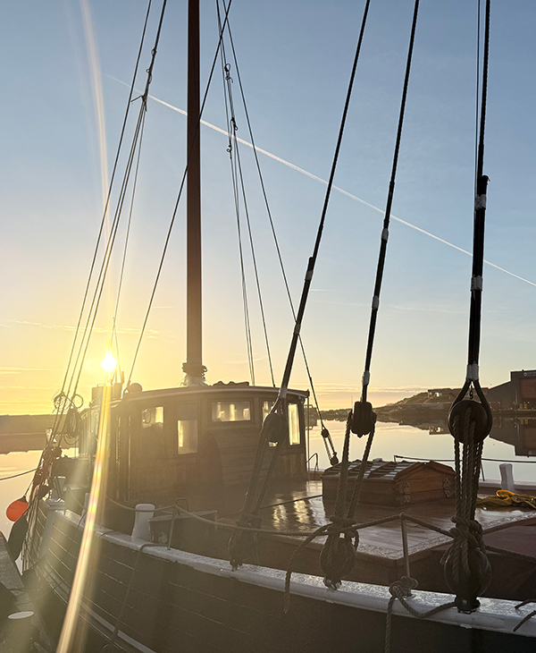 Sun, december, morning, kommandøren, hvide sande shipyard